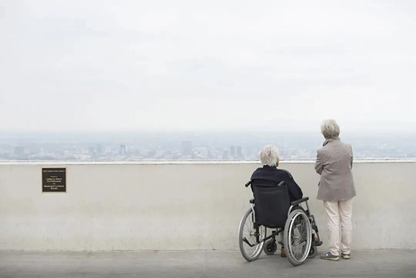 Power Wheelchair-en sorta benetan okerragoa al da neguan? Bateria txarra al da?